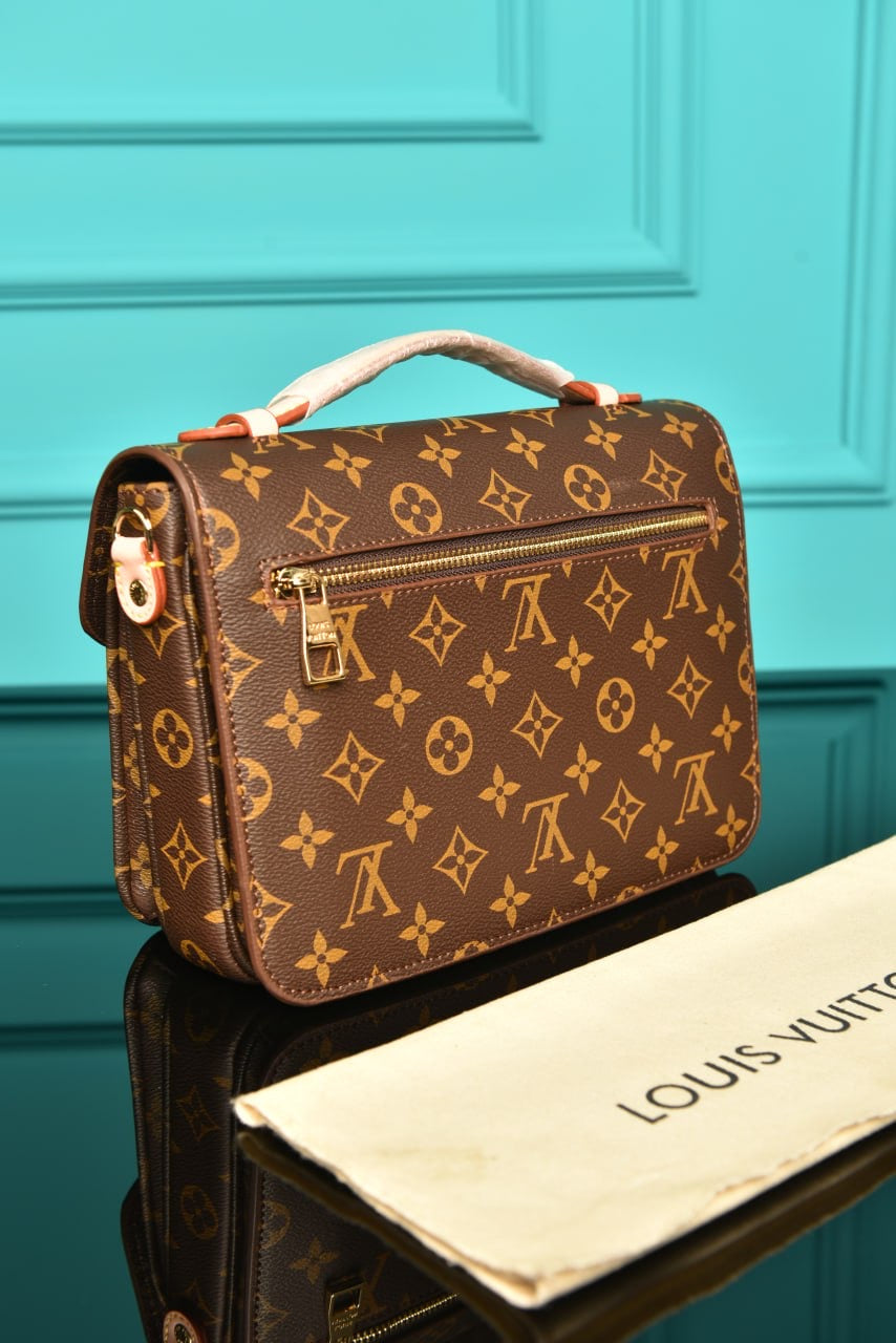 LOUIS VUITTON - Pochette Metis (5 Renk)
