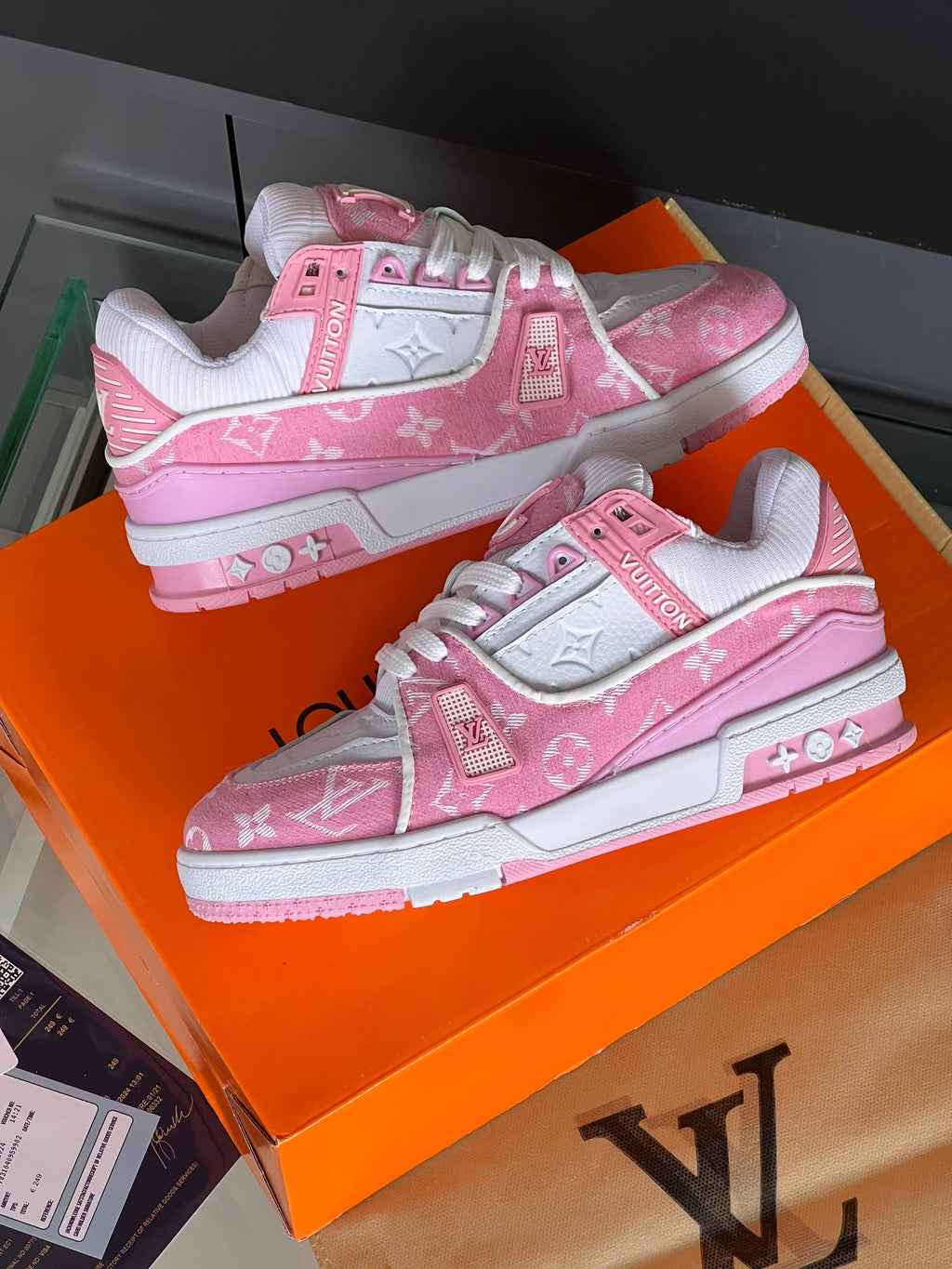 Louis Vuitton Sneakers