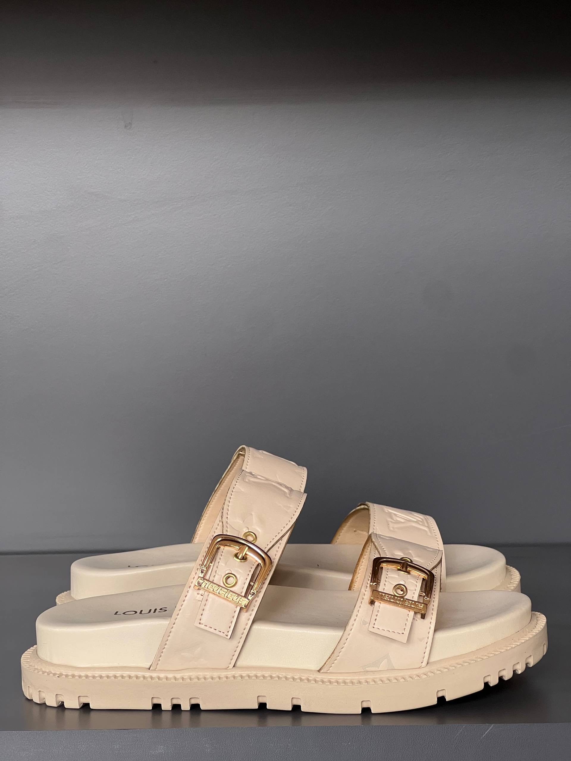 Louis Vuitton Slipper