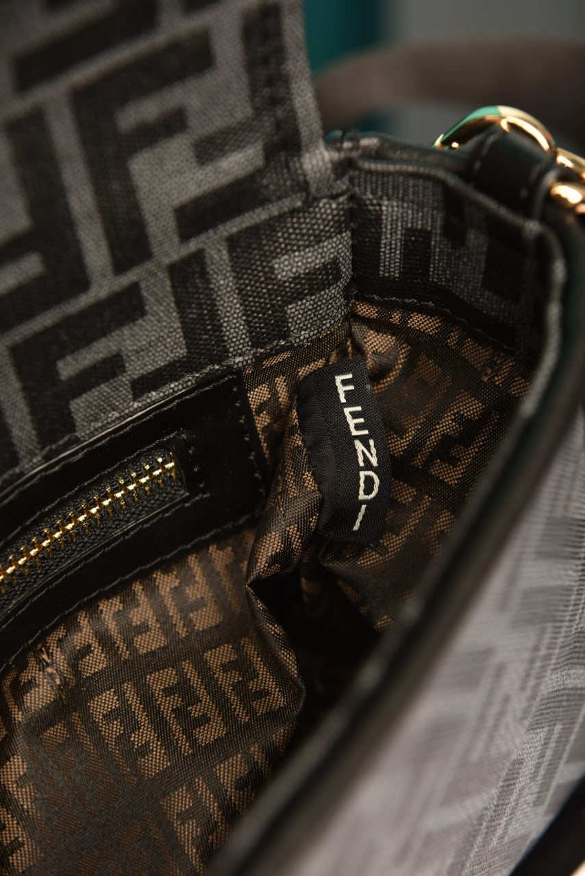 FENDİ - Baguette bag (4 Renk)