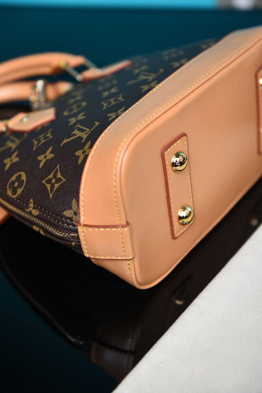 LOUIS VUITTON - Alma BB Bag in Suede (6 Renk)