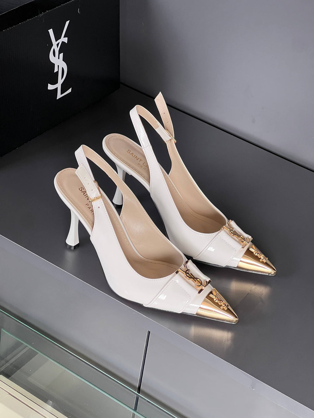 Ysl  YVES SAINT LAURENT