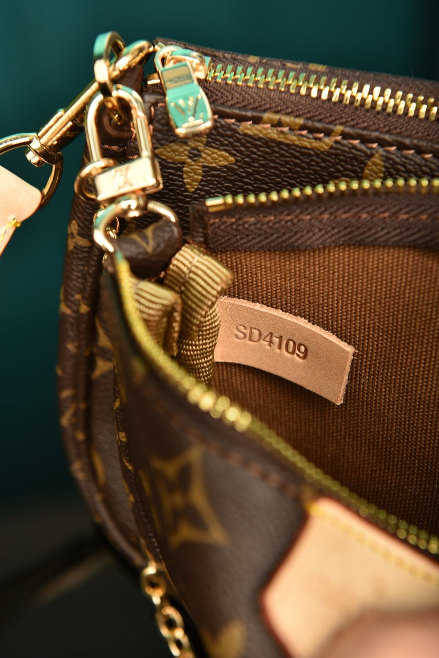 LOUIS VUITTON - Multi Pochette (3 Renk)