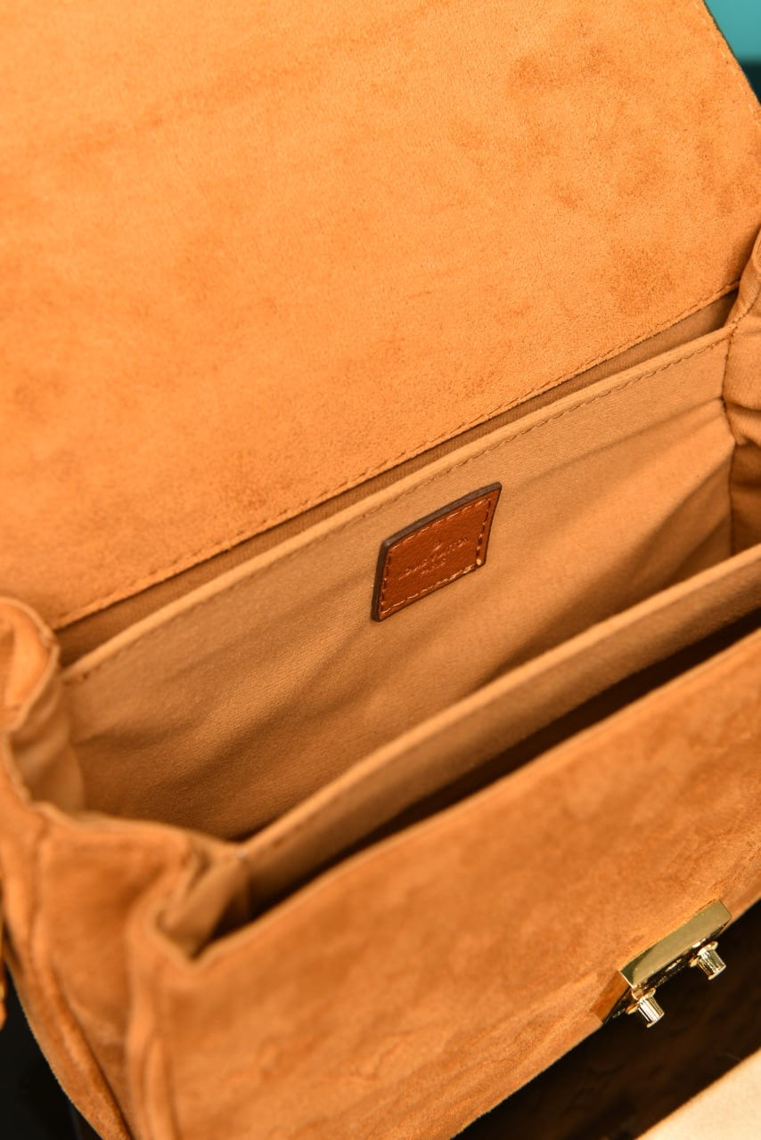 LOUIS VUITTON - Pochette Metis (2 Renk)