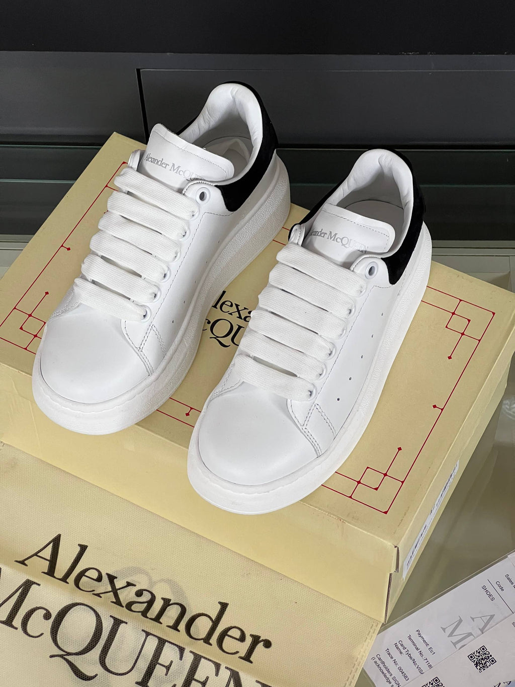 Alexander Mcqueen