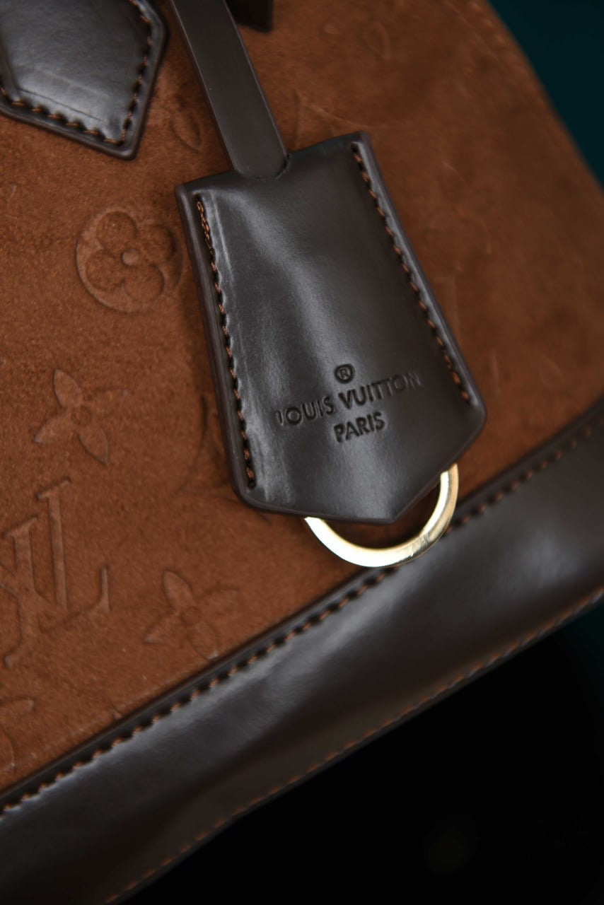 LOUIS VUITTON - Alma BB Bag in Suede (3 Renk)
