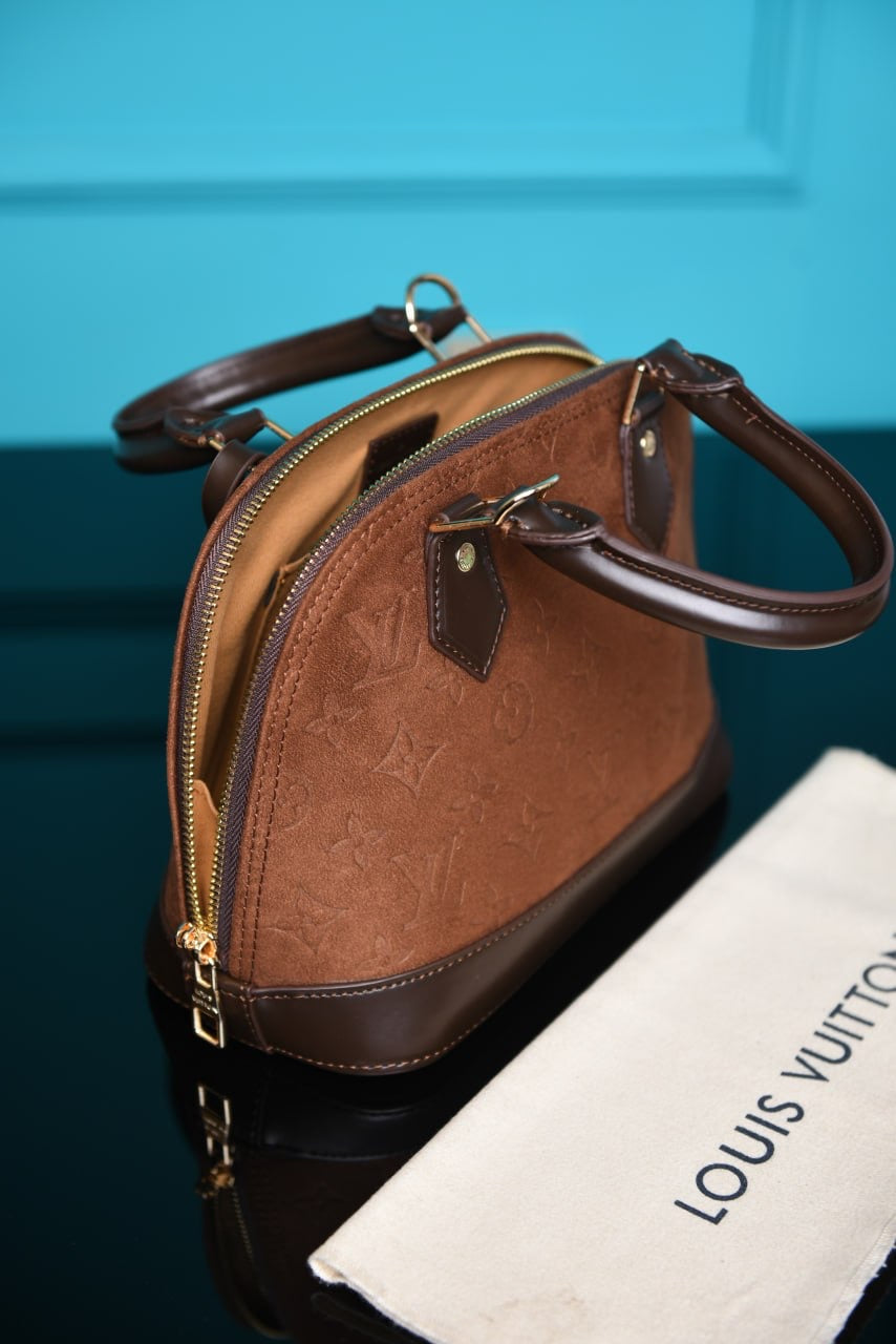 LOUIS VUITTON - Alma BB Bag in Suede (3 Renk)