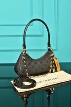 LOUIS VUITTON - Catchy PM