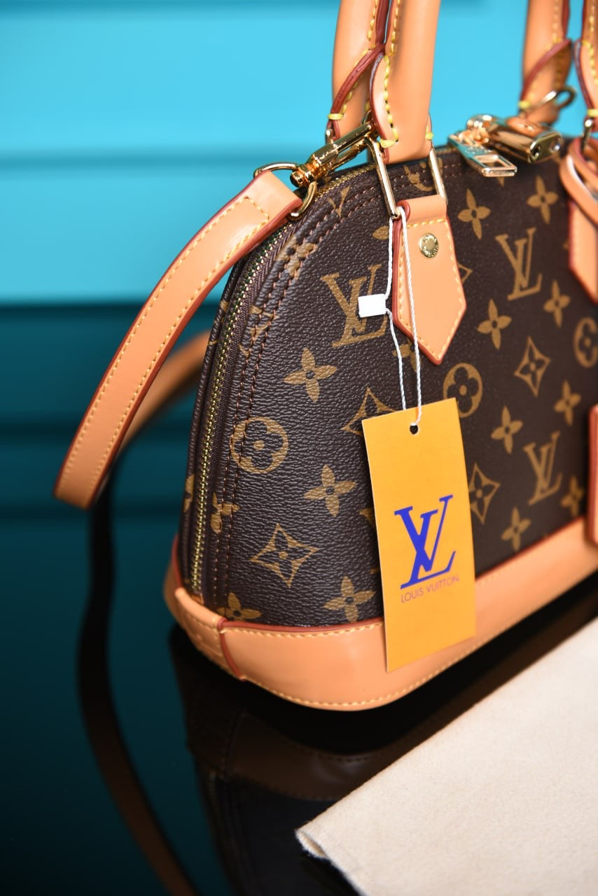 LOUIS VUITTON - Alma BB Bag in Suede (6 Renk)