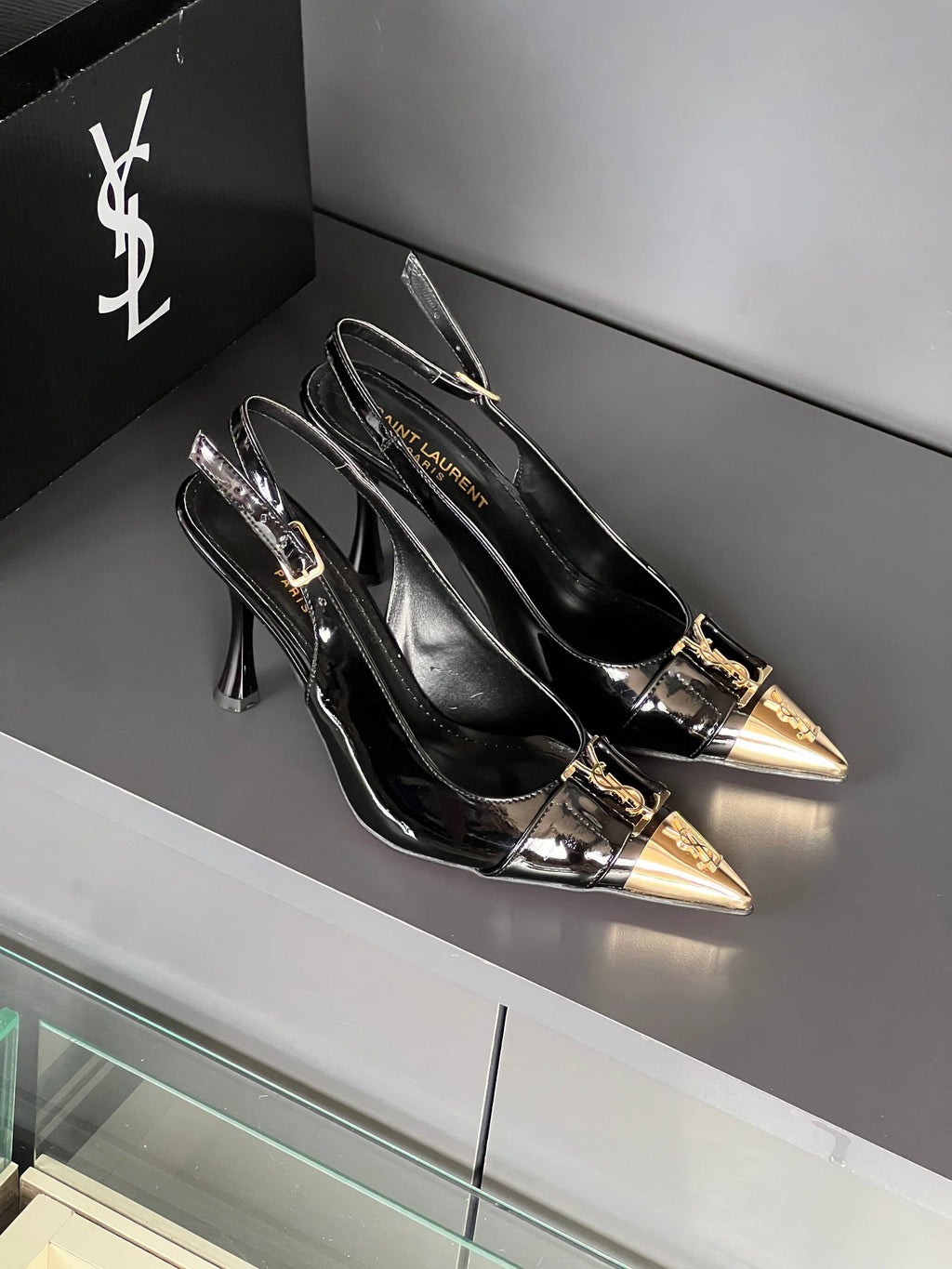 Ysl  YVES SAINT LAURENT