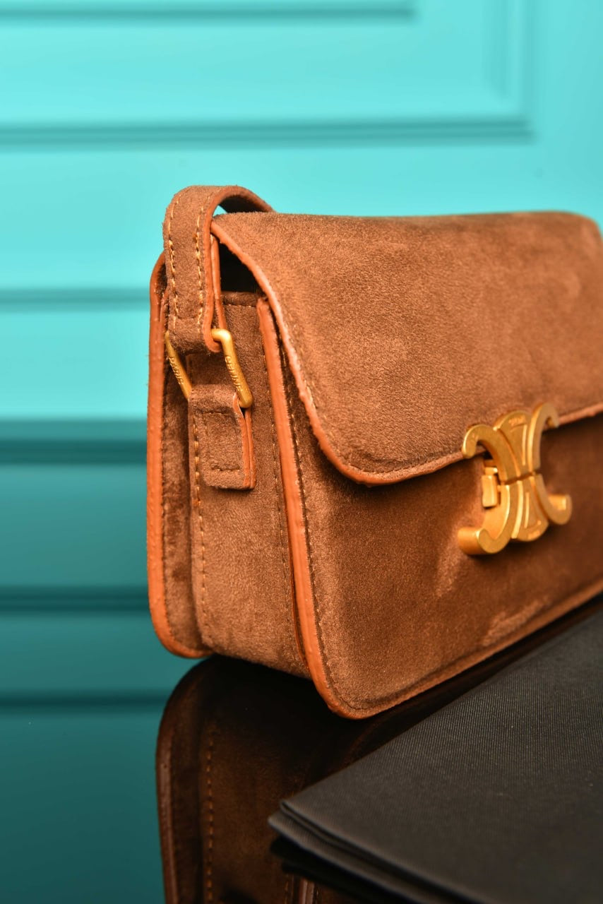 CELINE - Classique Triomphe Bag in Shiny (4 Renk)