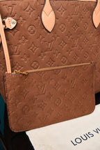 LOUIS VUITTON - Neverfull Empreinte MM in Suede (2 Renk)