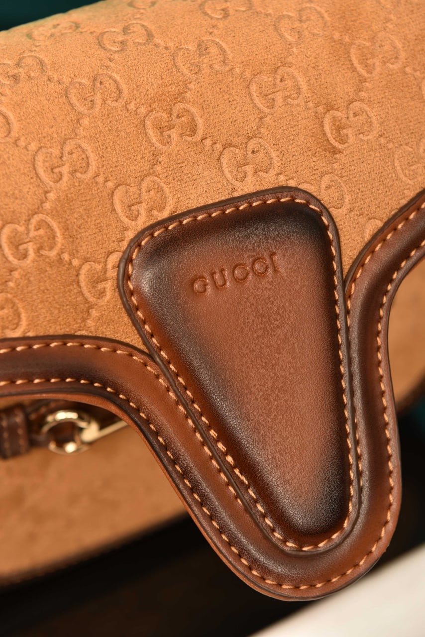 GUCCI - Horsebit Shoulder Bag in Leather (4 Renk)