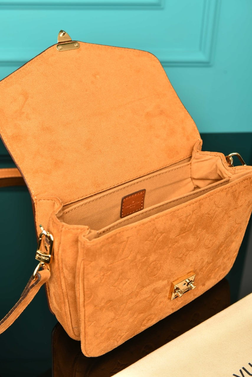 LOUIS VUITTON - Pochette Metis (2 Renk)