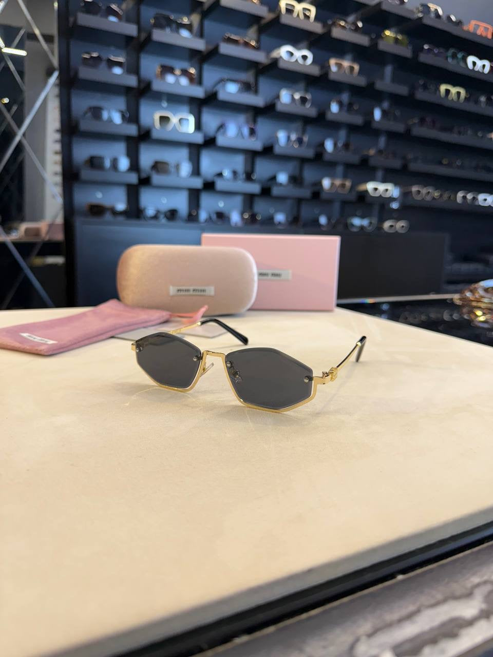 Miumiu - İthal Sunglasses (5 Renk)