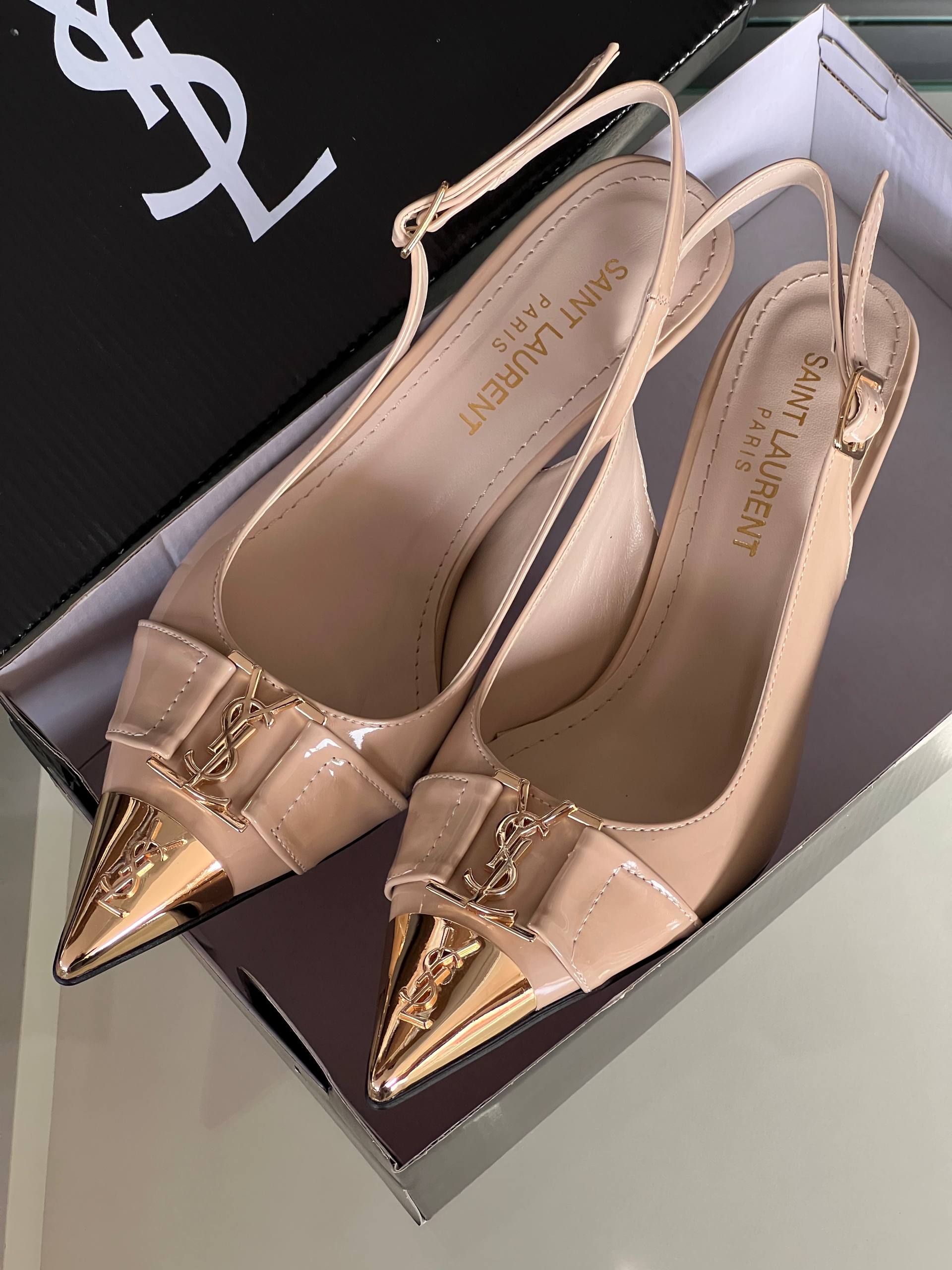 Ysl  YVES SAINT LAURENT