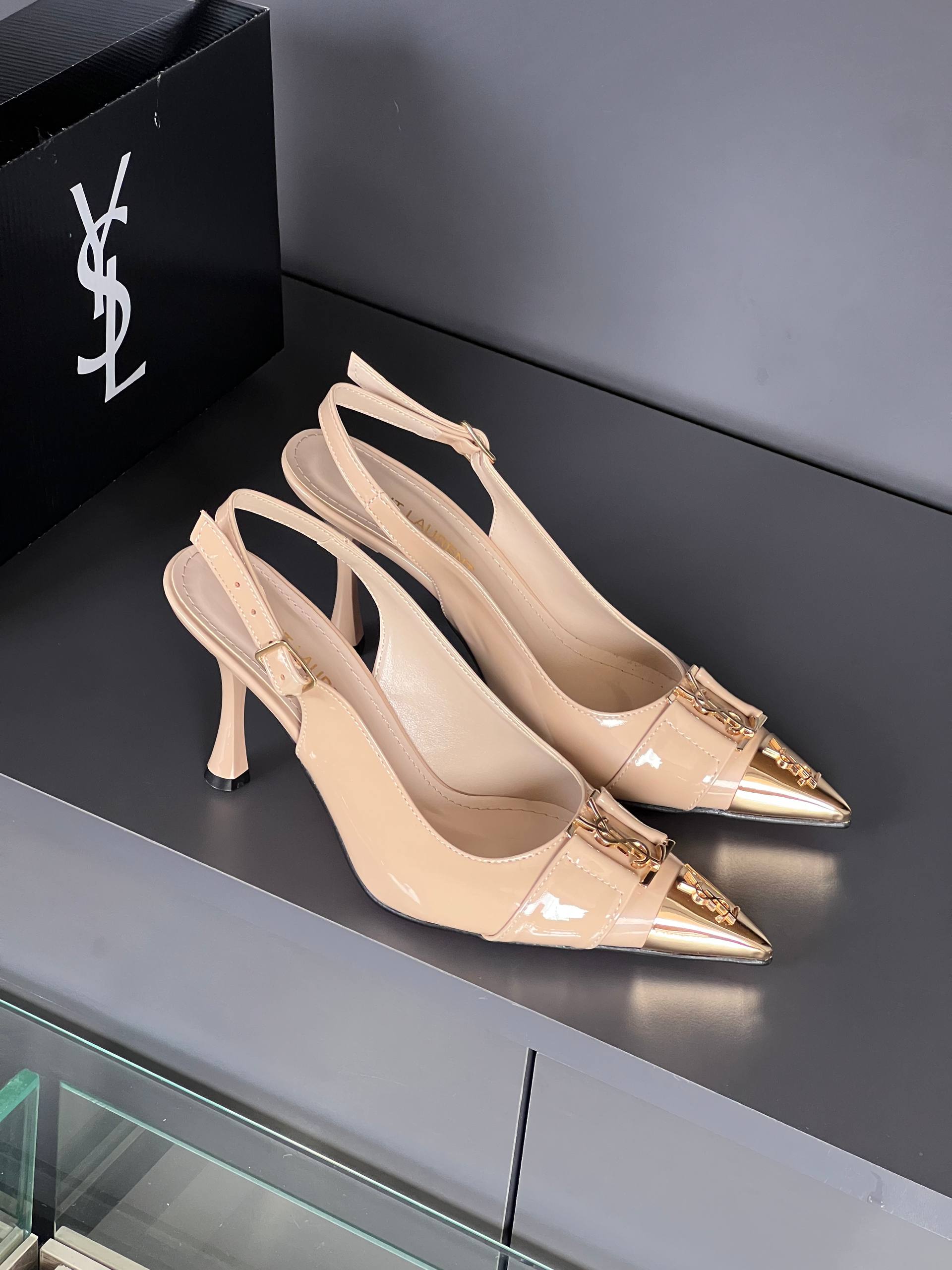 Ysl  YVES SAINT LAURENT