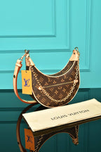 LOUIS VUITTON - Loop Bag in Suede (9 Renk)