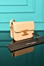 CELINE - Classique Triomphe Bag in Shiny (7 Renk)