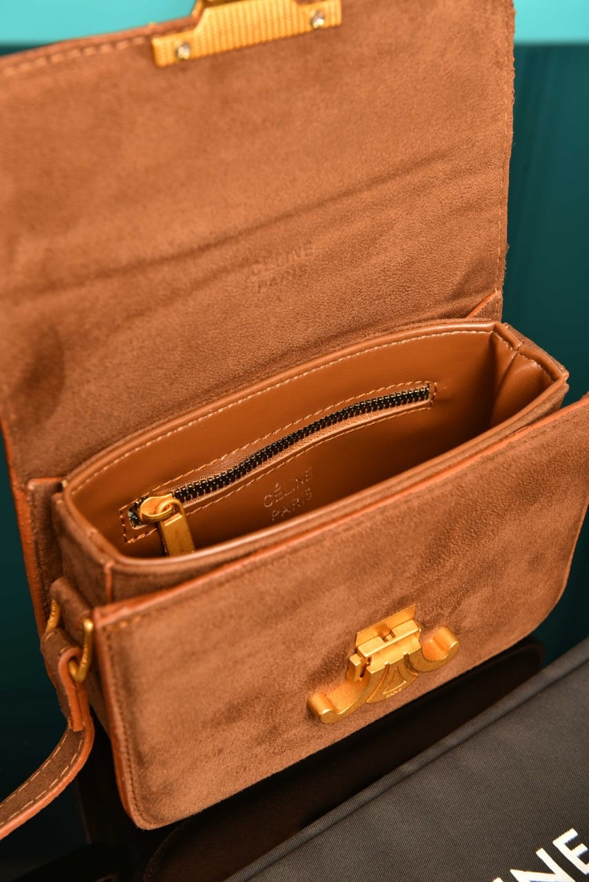CELINE - Classique Triomphe Bag in Shiny (4 Renk)