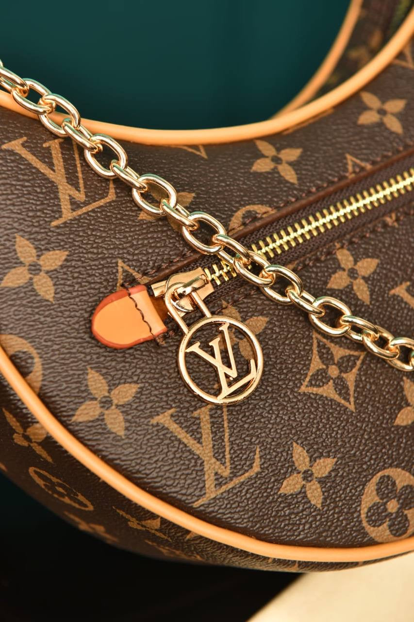 LOUIS VUITTON - Loop Bag in Suede (9 Renk)