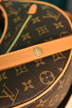 LOUIS VUITTON - Loop Bag in Suede (9 Renk)