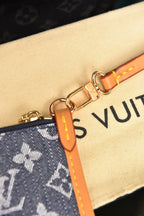 LOUIS VUITTON - Carryall PM (2 Renk)