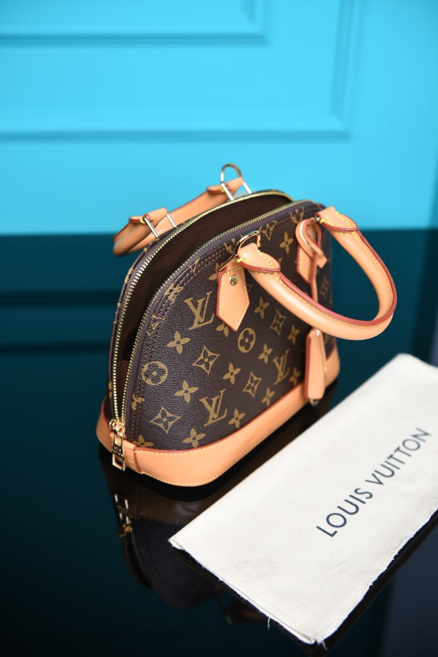 LOUIS VUITTON - Alma BB Bag in Suede (6 Renk)