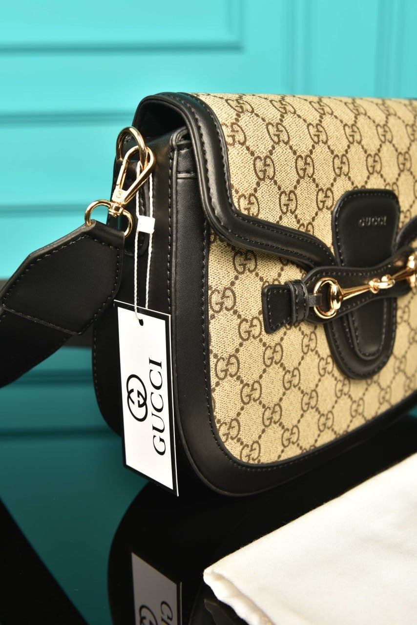 GUCCI - Horsebit Shoulder Bag in Leather (4 Renk)