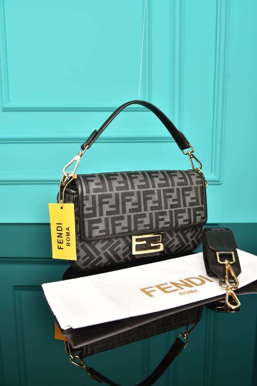 FENDİ - Baguette bag (4 Renk)