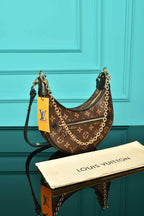 LOUIS VUITTON - Loop Bag in Suede (9 Renk)