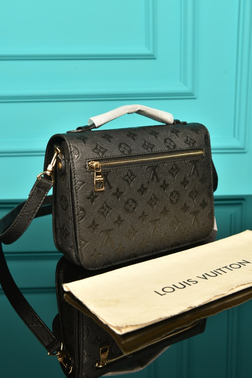 LOUIS VUITTON - Pochette Metis (4 Renk)