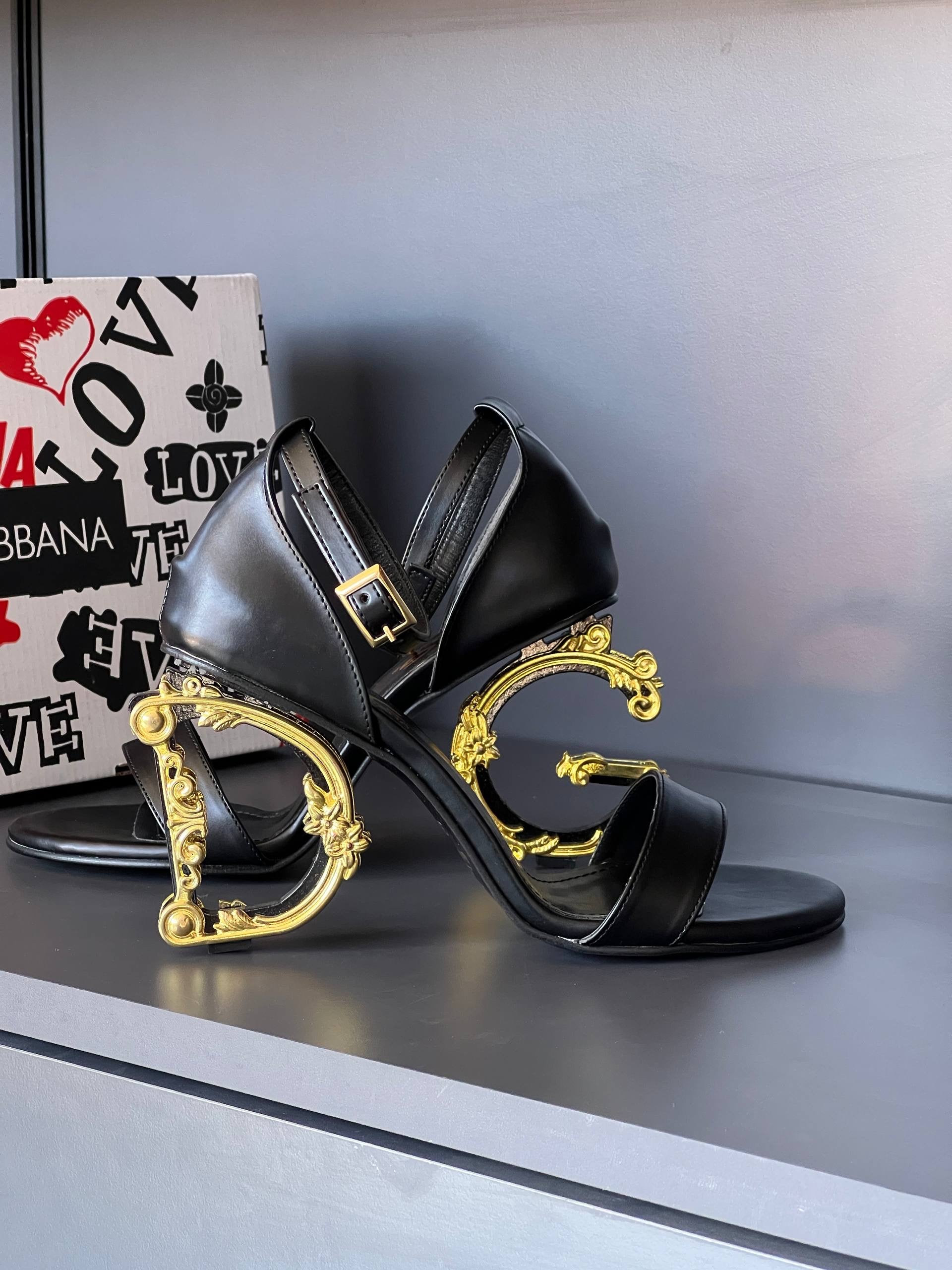 Dolce Gabbana Heels