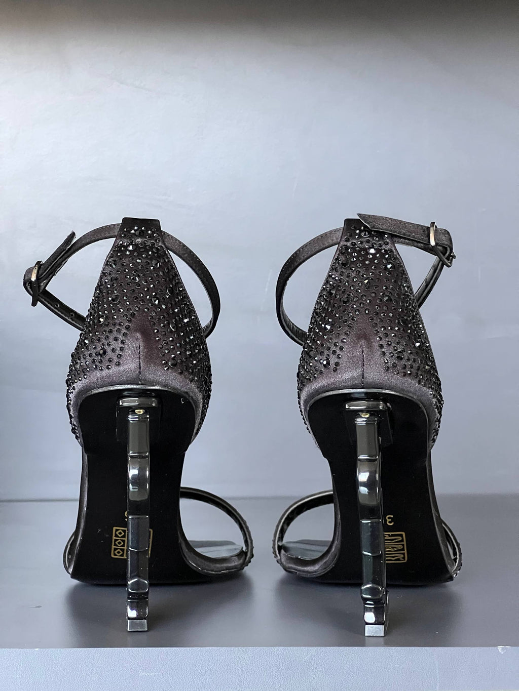 Ysl  YVES SAINT LAURENT