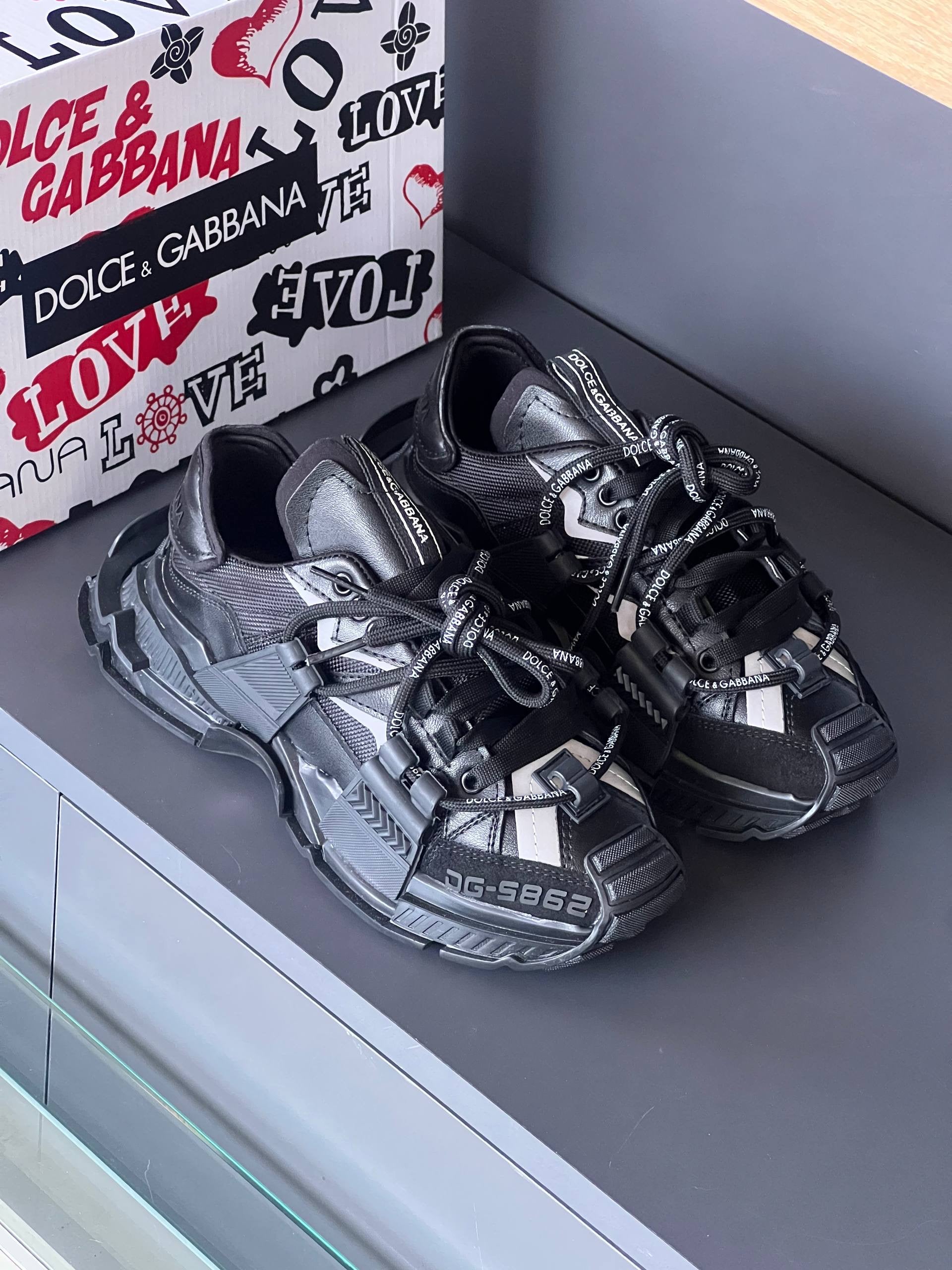 Dolce Gabbana 5862 Trainer Runway