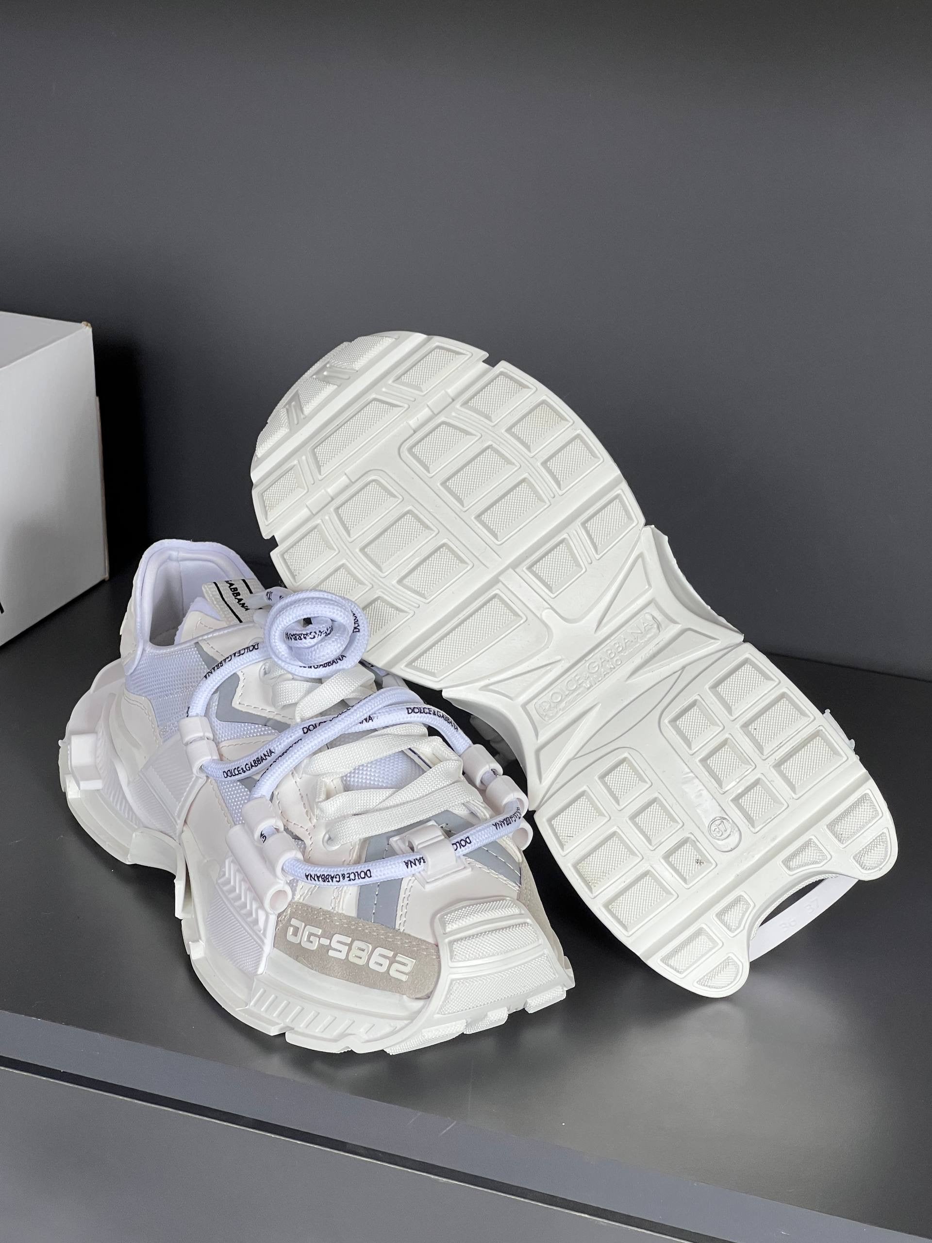 Dolce Gabbana 5862 Trainer Runway