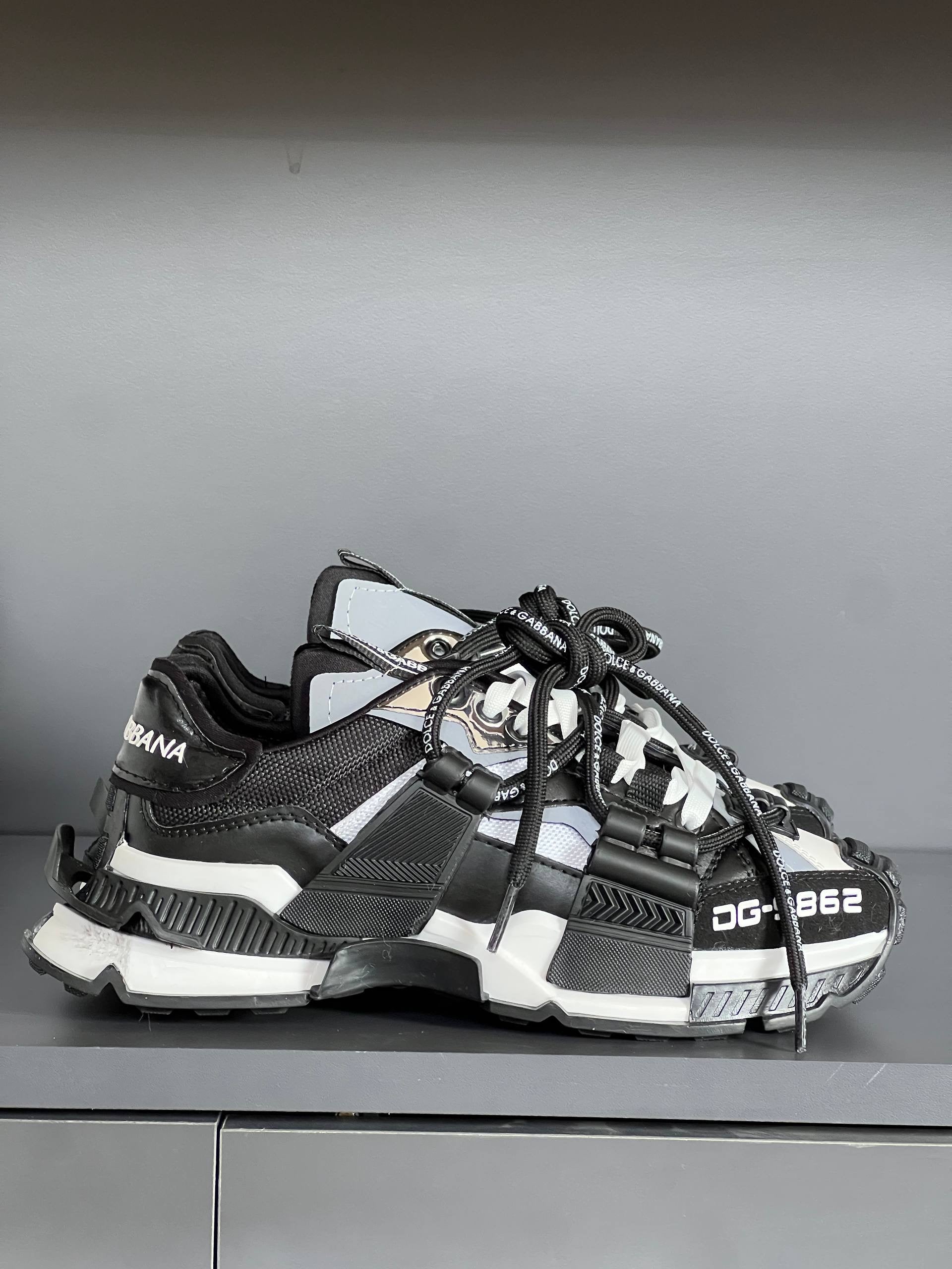 Dolce Gabbana 5862 Trainer Runway